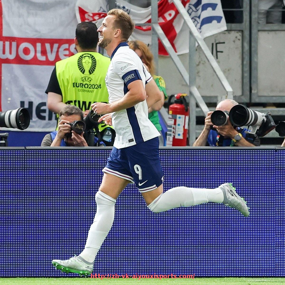 爱游戏体育官网-德甲球队是国企:德甲球队是否属于国有企业的情况分析