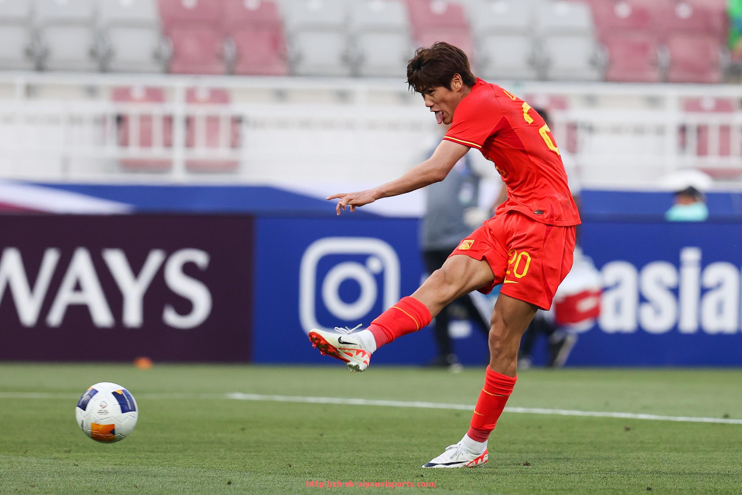 爱游戏体育官网-法甲比赛分析图表及球队表现数据可视化展示